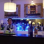 Casahotel Jockey Plaza Mall