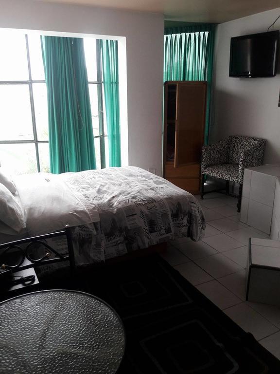 Casahotel Jockey Plaza Mall