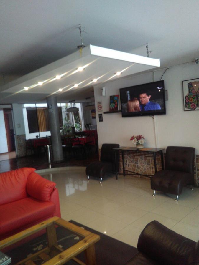 Casahotel Jockey Plaza Mall